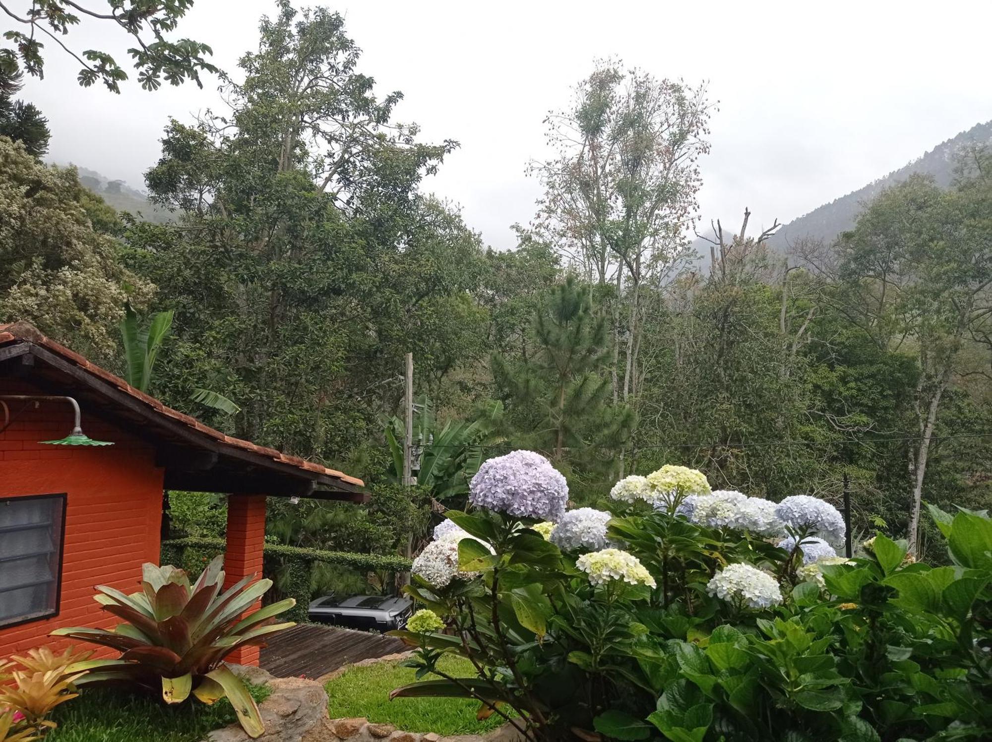 Refugio No Vale Dos Frades 400M Da Cachoeira, Com Wifi Терезополис Экстерьер фото